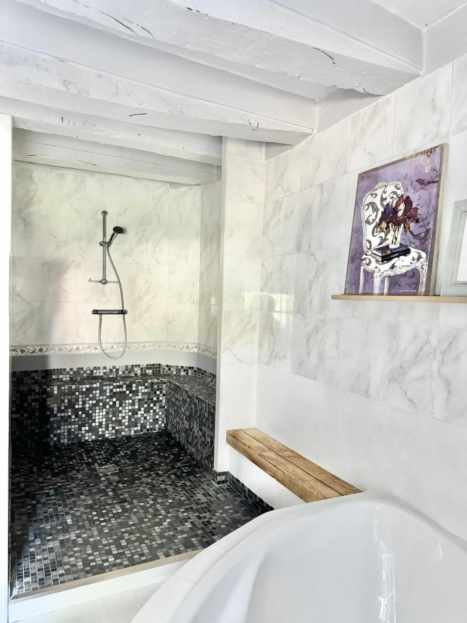 Manoir Medieval Art Deco - Logis Des 3 Artistes Sevremont المظهر الخارجي الصورة