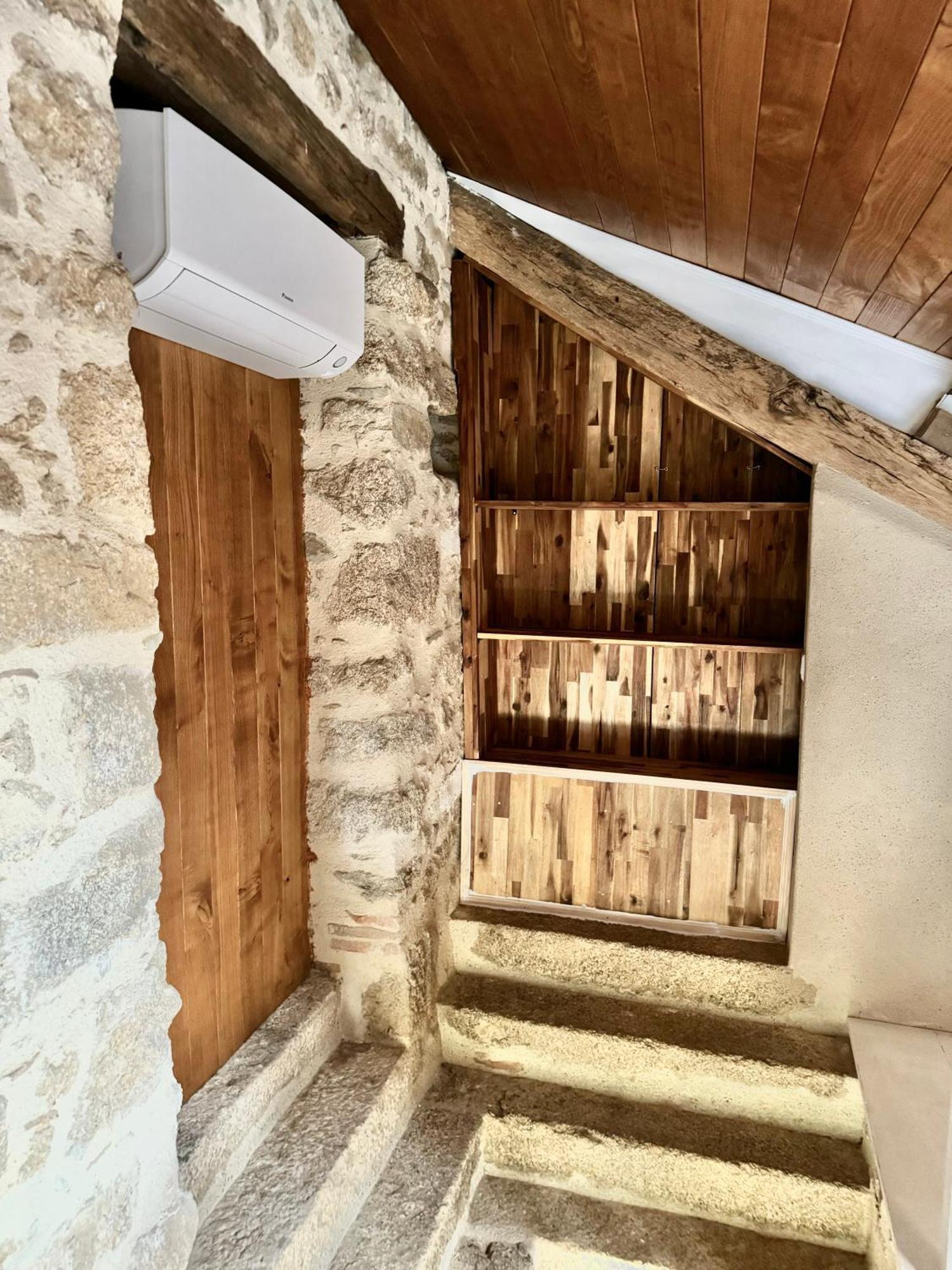 Manoir Medieval Art Deco - Logis Des 3 Artistes Sevremont المظهر الخارجي الصورة